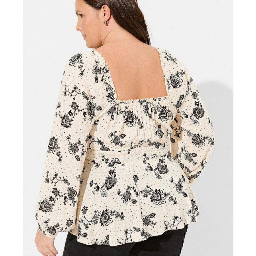 Torrid Top Square Neckline Ruched Beige Floral Boho Blouse Plus Size 3 Stretch